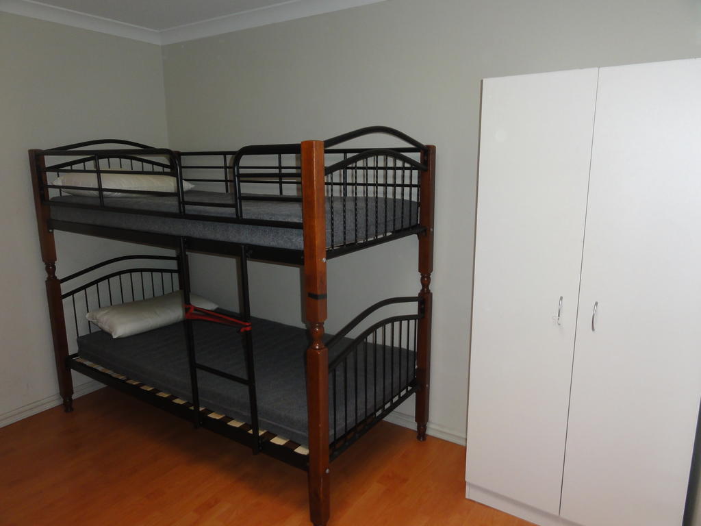 Perth 178 Backpackers Hostel Ruang foto
