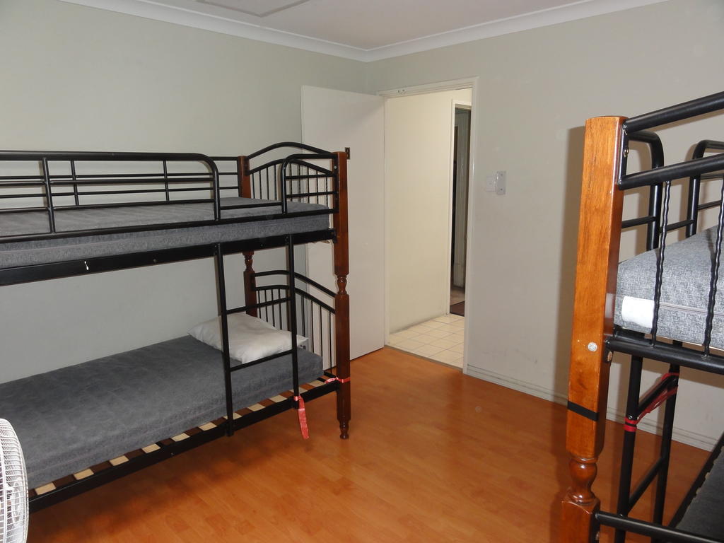 Perth 178 Backpackers Hostel Ruang foto