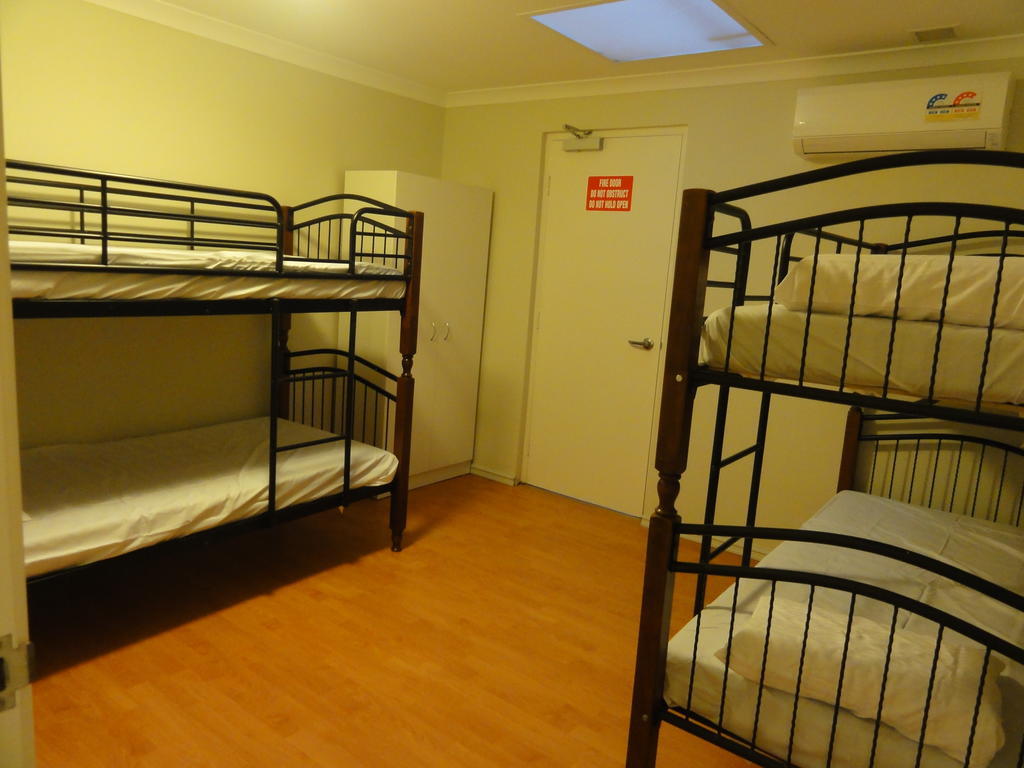 Perth 178 Backpackers Hostel Ruang foto